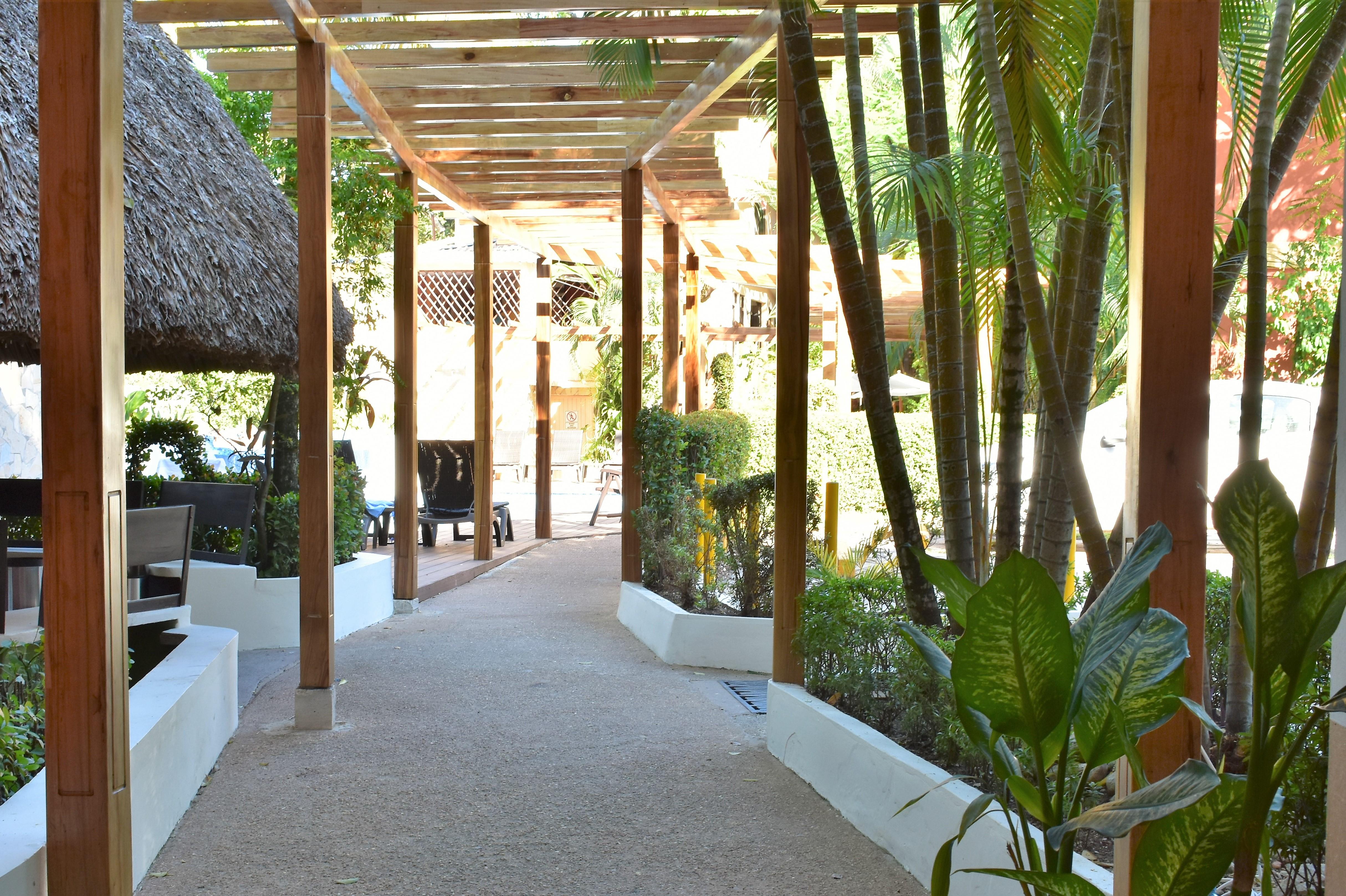 Hotel Maya Tulipanes パレンケ エクステリア 写真
