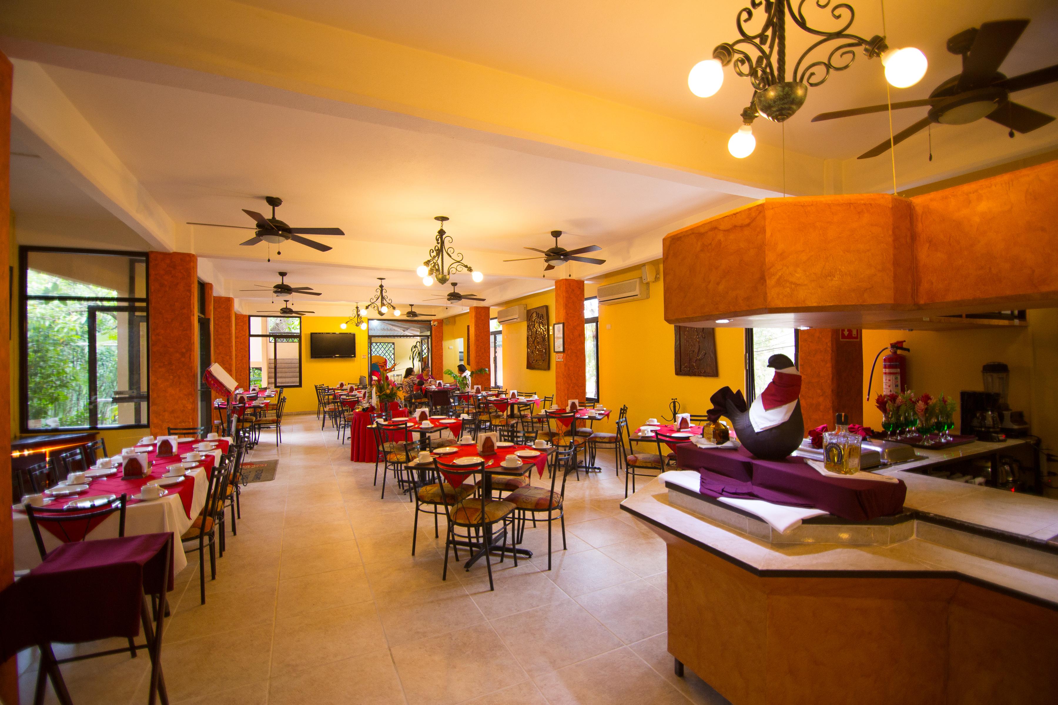 Hotel Maya Tulipanes パレンケ エクステリア 写真