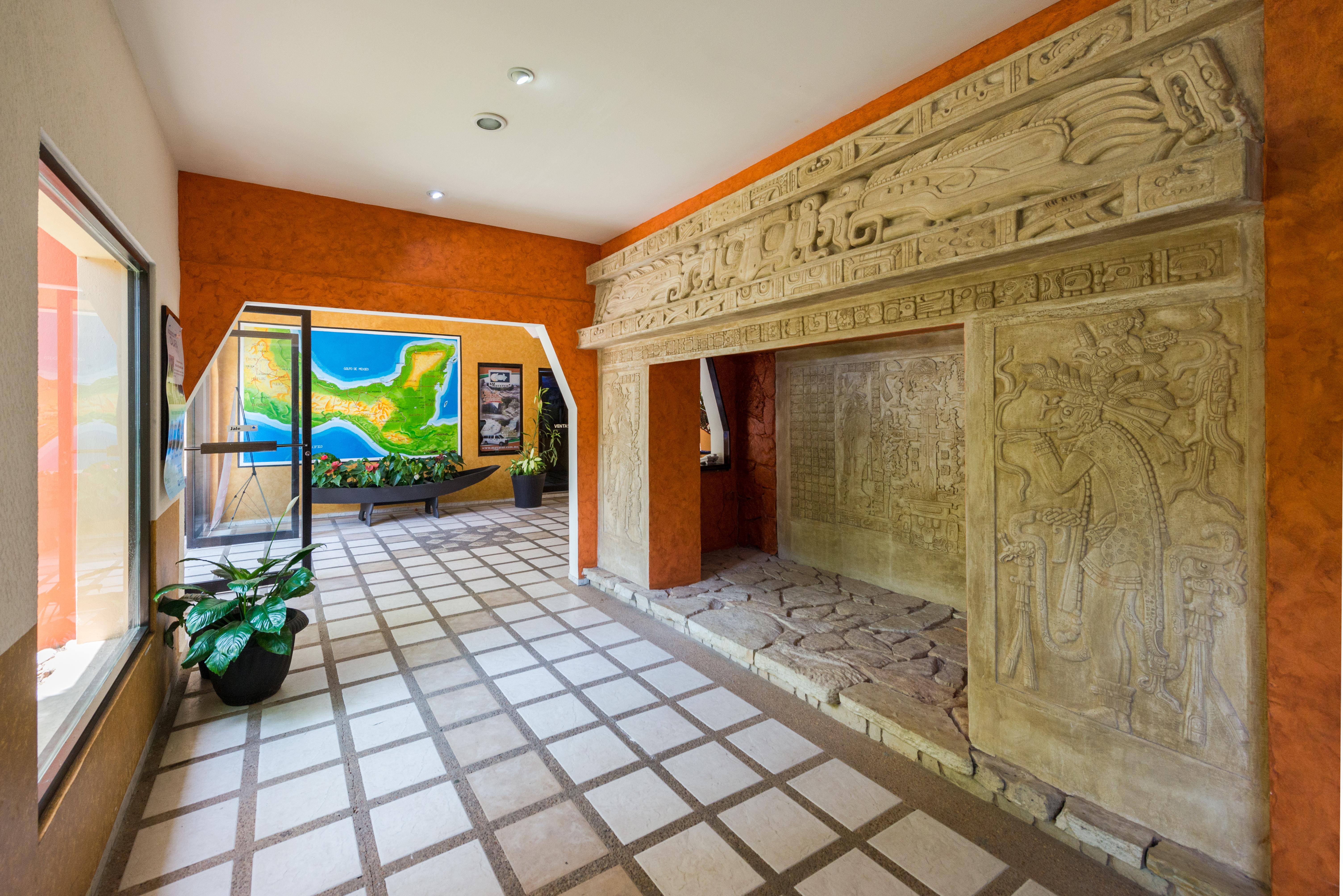 Hotel Maya Tulipanes パレンケ エクステリア 写真