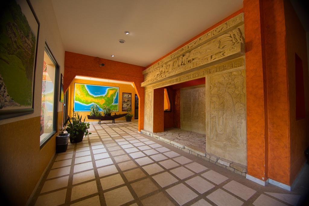 Hotel Maya Tulipanes パレンケ エクステリア 写真